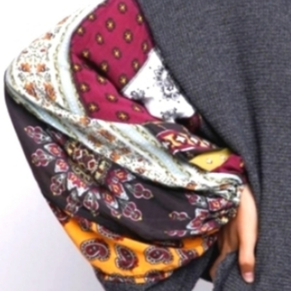 Free people  we the free oversized hippie style waffle shirt. Fits up medium - Picture 15 of 15